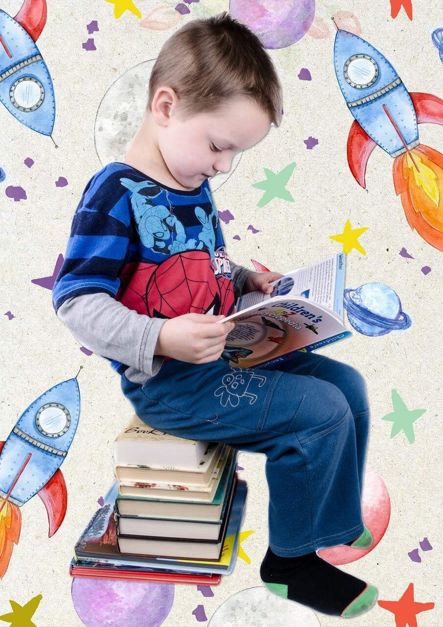 Explore image-Reading boy